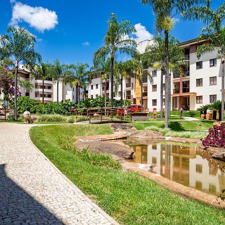 Life Resorts - J 215 - Beira Lago - Piscina - Clube - Refugio Do Casal - By Hospede Facil Brasilia Exterior foto